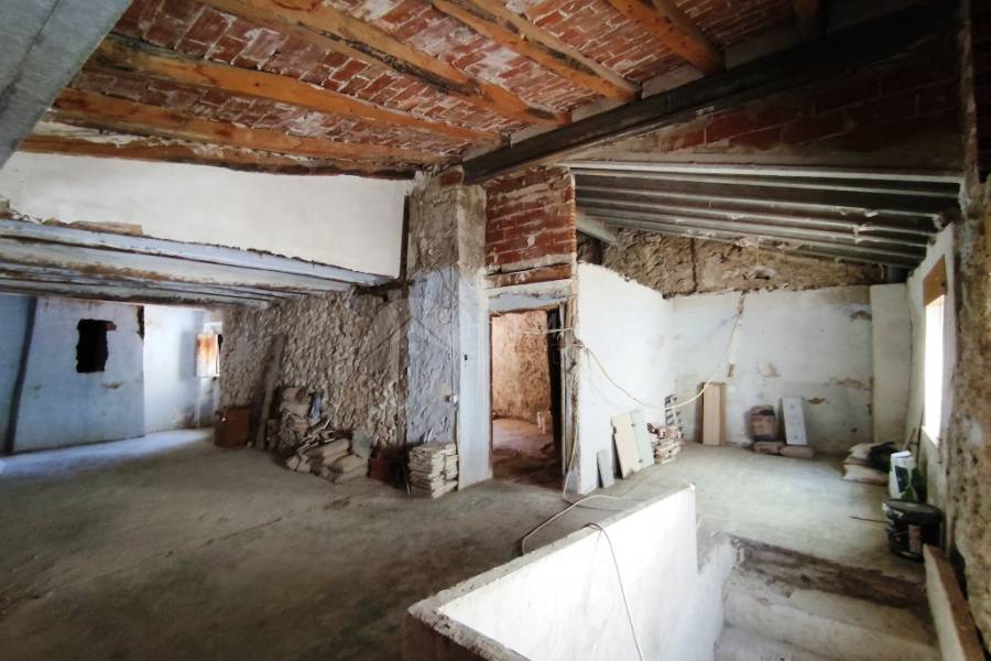 Venta - Casa de Pueblo - Almudaina