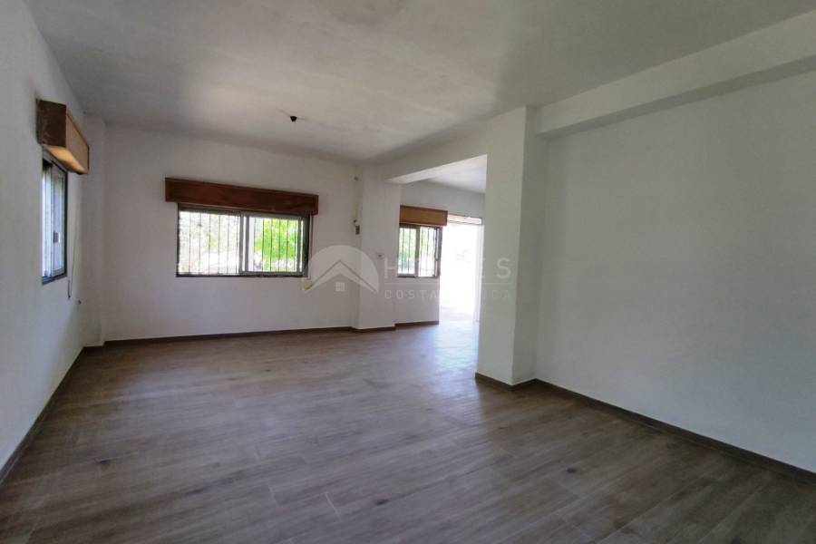 Te koop - Landhuis - Ontinyent