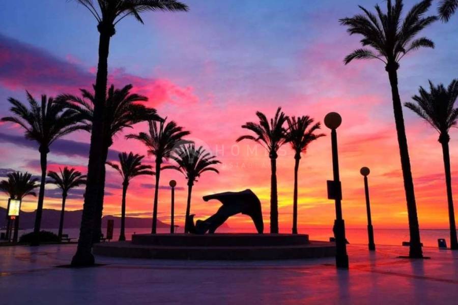 Venta - Chalet - Albir