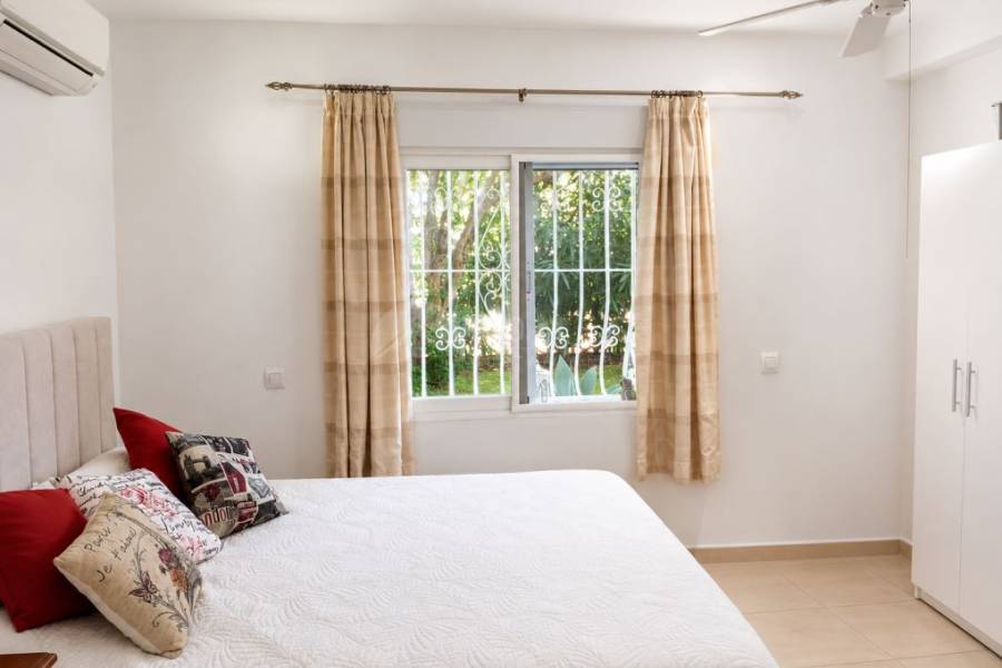Te koop - Villa - Javea