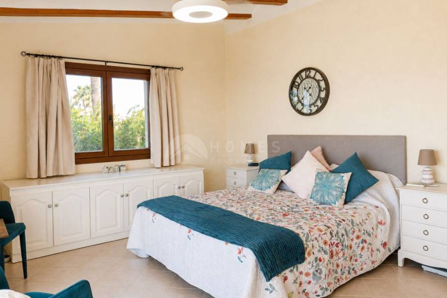 Te koop - Villa - Javea