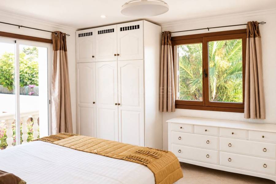 Te koop - Villa - Javea
