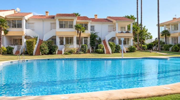 Apartment - For rent - Denia - Denia