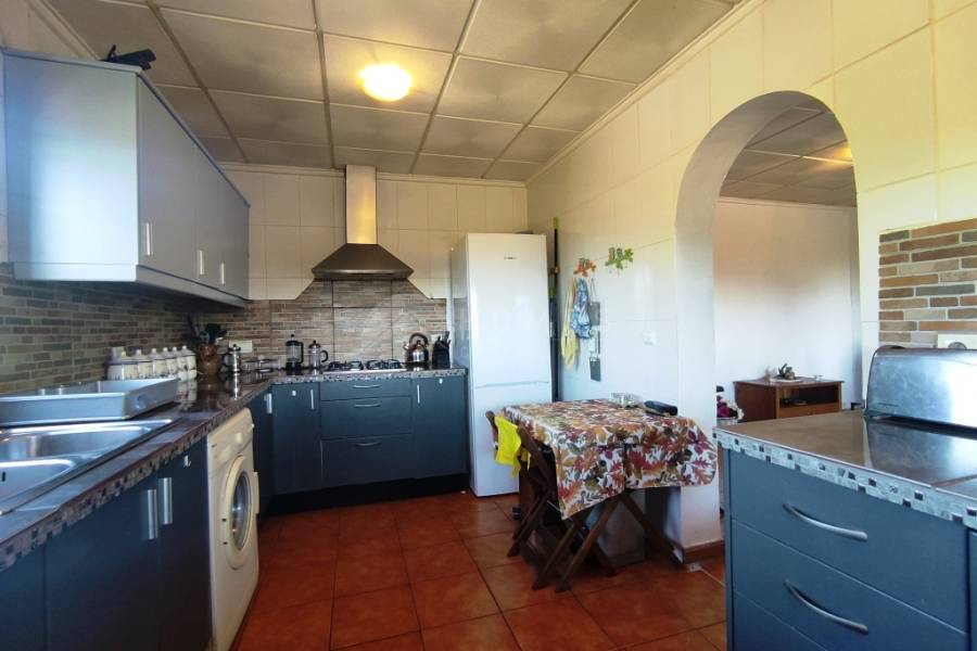 Te koop - Landhuis - Almudaina