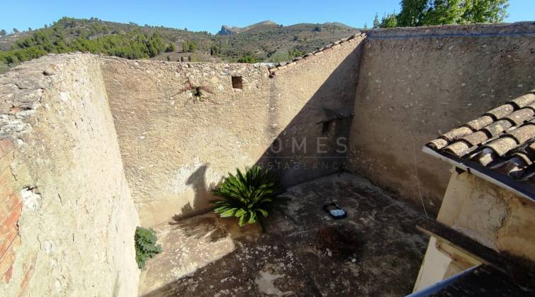 Town House - For sale - Planes - Planes